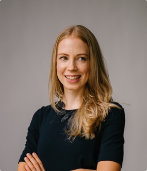 Photography Of A Beautiful Woman Smiling 1024311